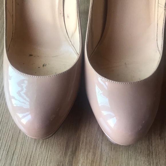 Patent Nude Christian Louboutin Bianca Pumps 39 - Picture 6 of 6